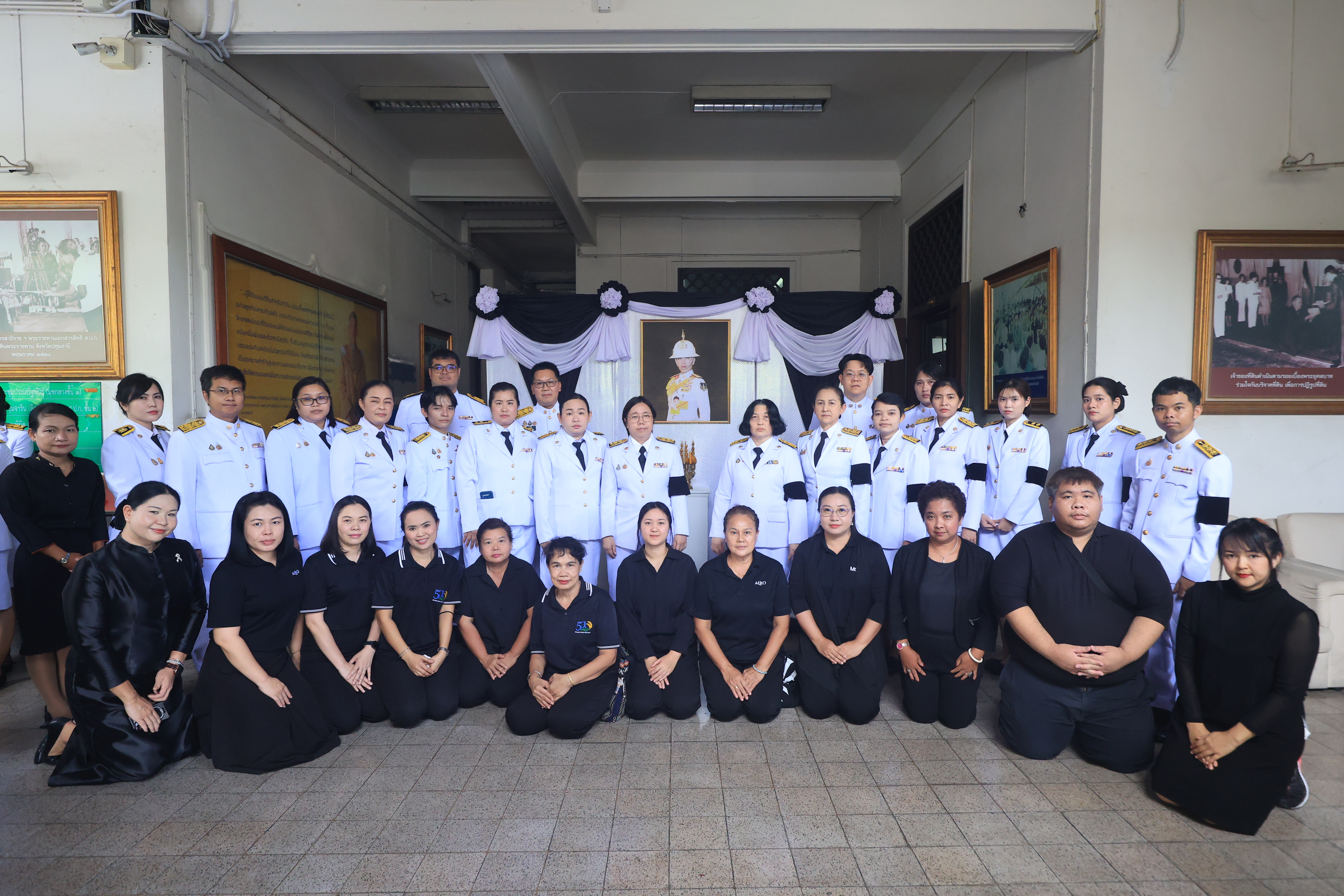 title - ส.ป.ก. ร่วมเข้าเฝ้าฯ และน้อมส่งเสด็จในการเคลื่อนขบวนอัญเชิญพระศพ สมเด็จพระเจ้าลูกเธอเจ้าฟ้าพัชรกิติยาภา นเรนทิราเทพยวดี กรมหลวงราชสาริณีสิริพัชร มหาวัชรราชธิดา สู่พระบรมมหาราชวัง